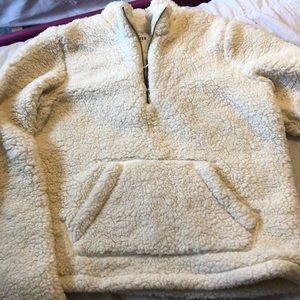 Hollister sherpa Sweater